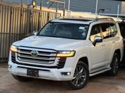Toyota Land Cruiser 2023 White for sale