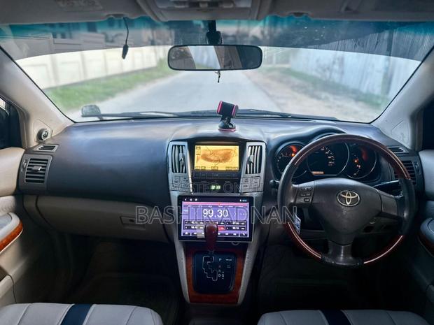 Toyota Harrier 2.4 2005 Burgundy