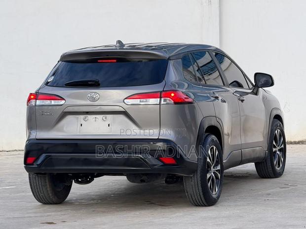 Toyota Corolla Cross 1.8 Petrol FWD 2022 Gray
