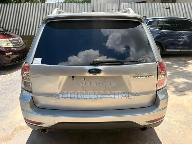 Subaru Forester 2009 Beige