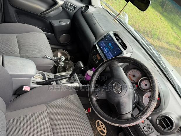 Toyota RAV4 2005 Silver