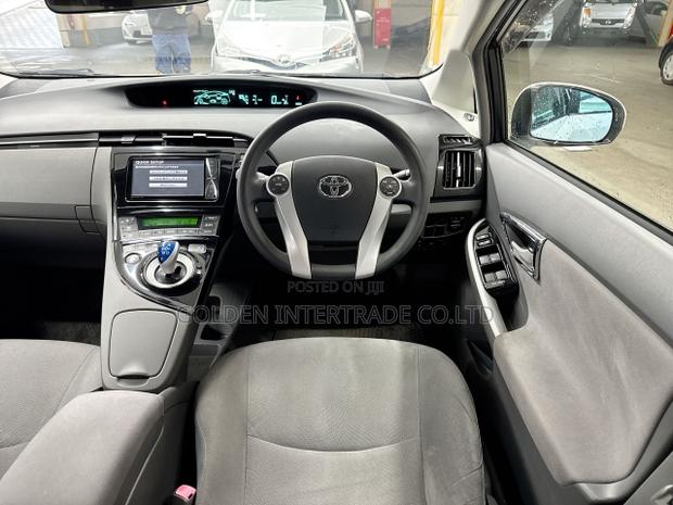Toyota Prius I 2010 White