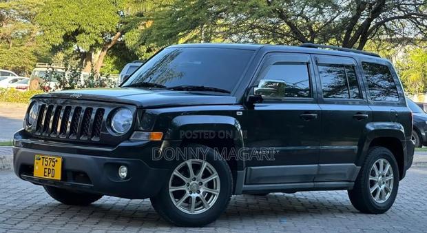Jeep Patriot 2011 Black