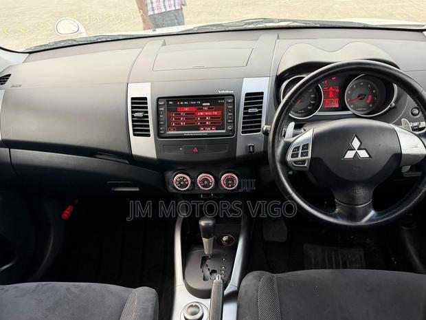 Mitsubishi Outlander 2008 Pearl