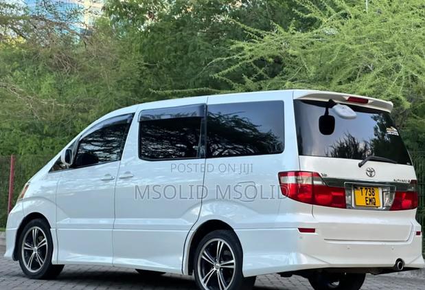 Toyota Alphard 2002 White
