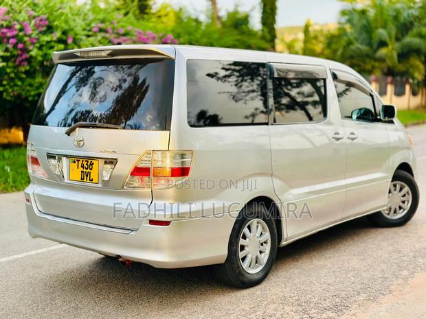 Toyota Alphard 2007 Silver