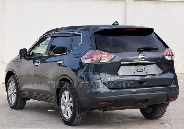 Nissan X-Trail 2014 Blue