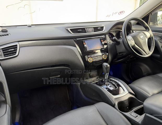 Nissan X-Trail 2014 Blue