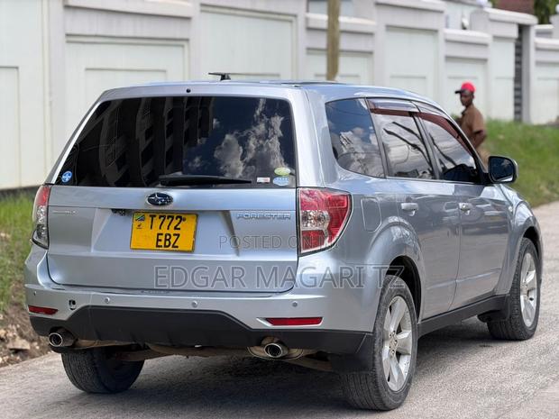 Subaru Forester 2009 Silver