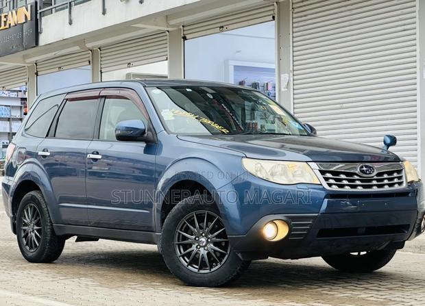 Subaru Forester 2011 Blue