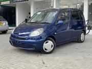 Toyota Fun Cargo 2004 Blue for sale