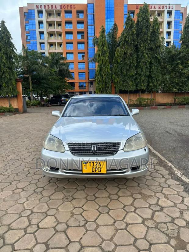 Toyota Mark II 2003 Silver