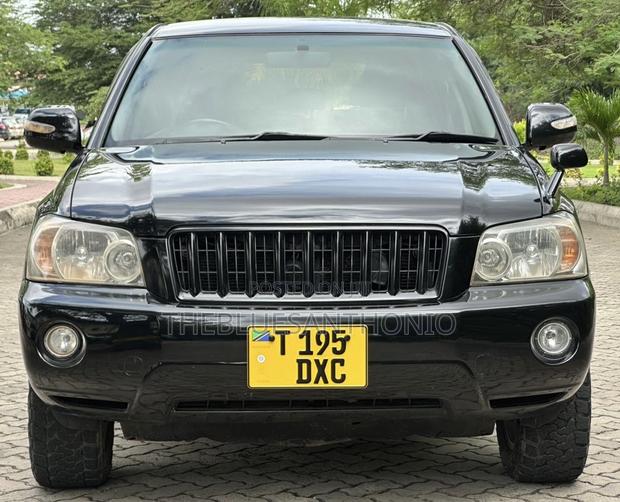 Toyota Kluger 2005 Black