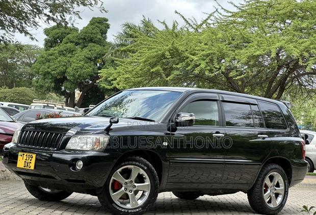Toyota Kluger 2005 Black