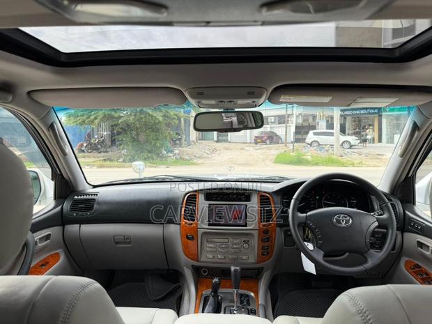 Toyota Land Cruiser 100 VX 4.2 4x4 2005 Silver