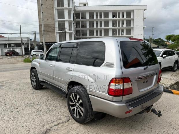 Toyota Land Cruiser 100 VX 4.2 4x4 2005 Silver