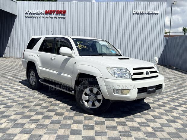Toyota Hilux Surf 2003 White