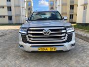 Toyota Land Cruiser 4.5 V8 GX-R 2012 Silver for sale