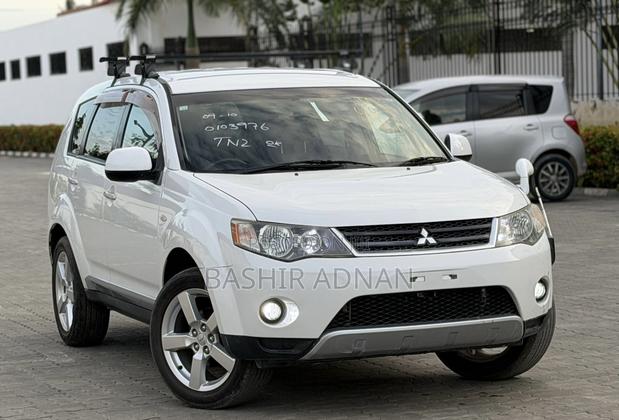 Mitsubishi Outlander 2008 Pearl