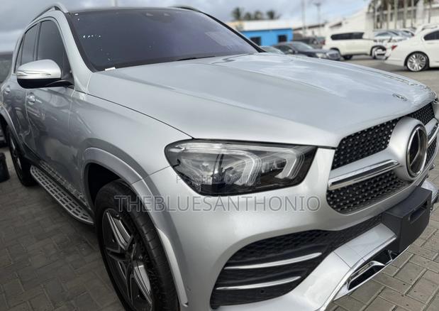 Mercedes-Benz GLE-Class 2019 Silver