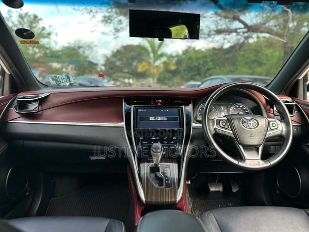 Toyota Harrier 2016 White
