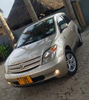 Toyota IST 2003 Gold for sale