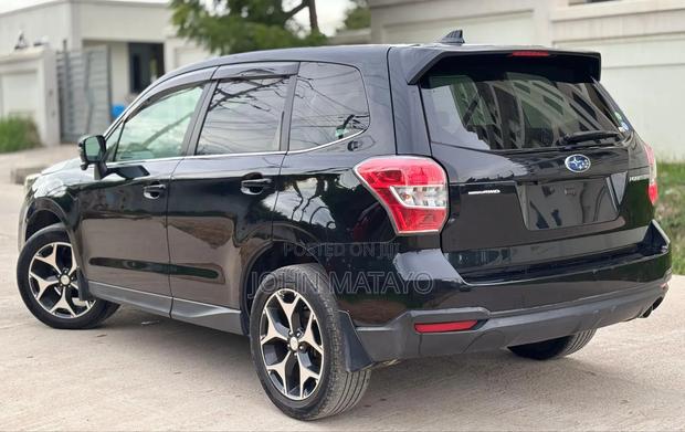 Subaru Forester 2015 Black