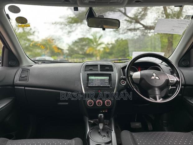 Mitsubishi RVR 2010 Black