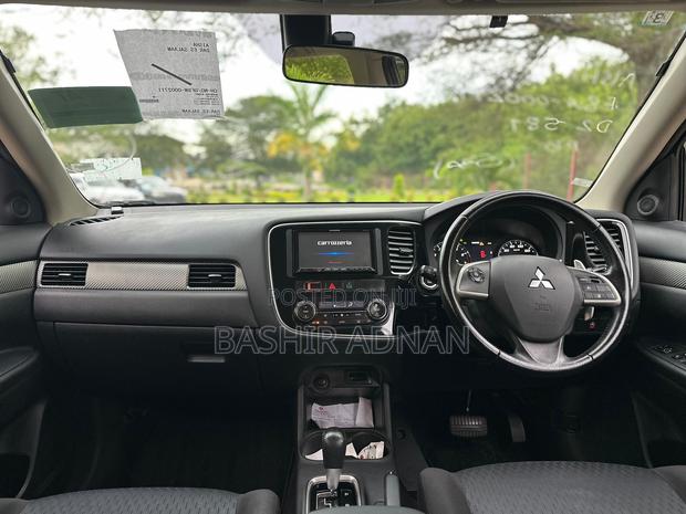 Mitsubishi Outlander 2013 Black