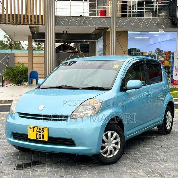 Toyota Passo 2005 Blue