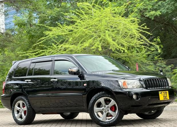 Toyota Kluger 2005 Black