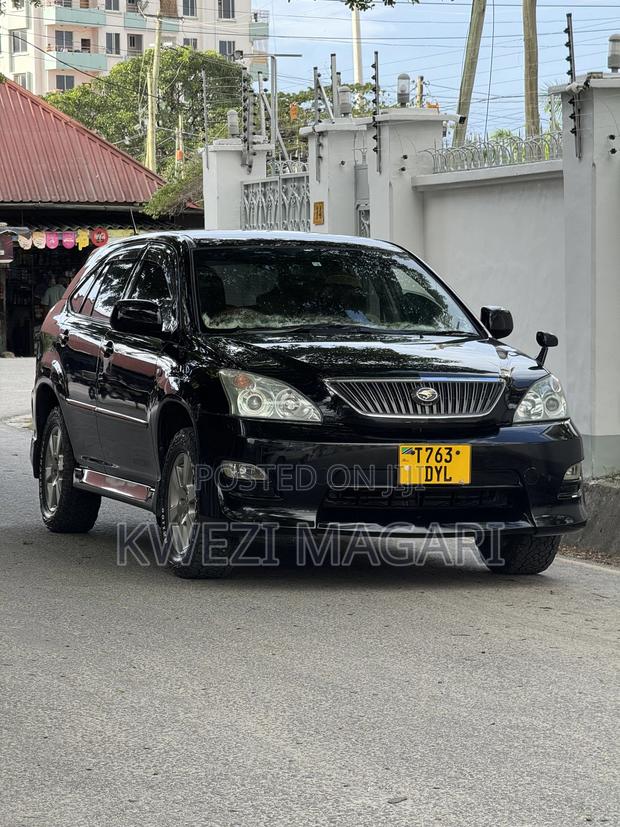 Toyota Harrier 2006 Black
