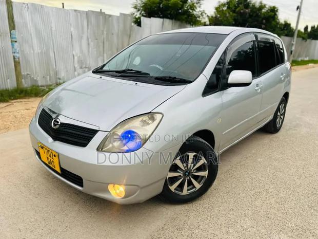 Toyota Corolla Spacio 2006 Silver