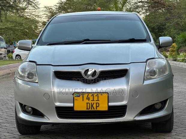 Toyota Auris 2008 Silver