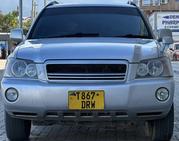 Toyota Kluger 2004 Silver for sale