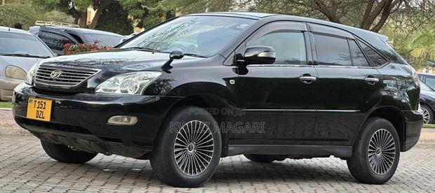 Toyota Harrier 2006 Black