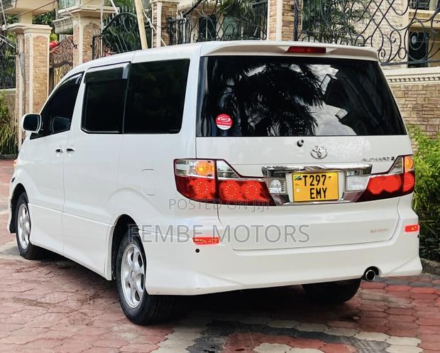 Toyota Alphard 2008 White