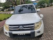 Mitsubishi Pajero 2006 White for sale
