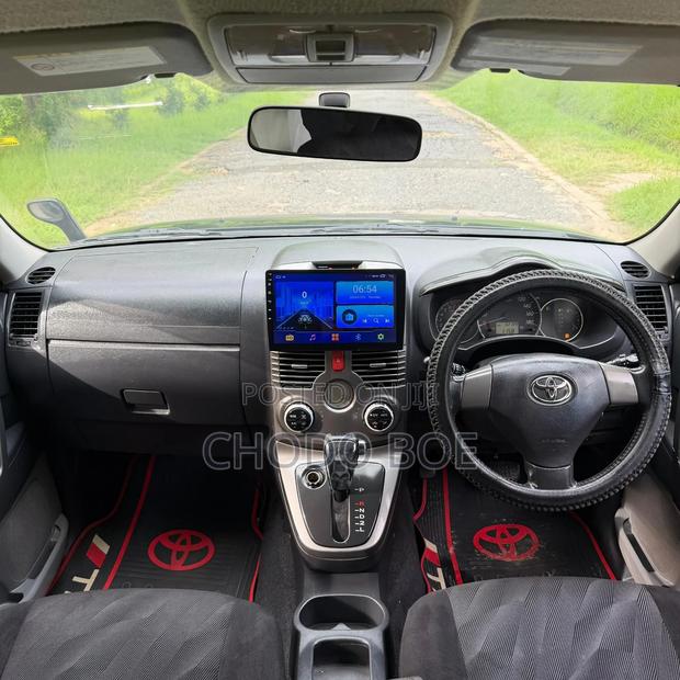 Toyota Rush 2010 Black