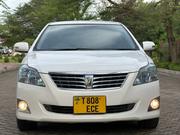 Toyota Premio 2012 White for sale