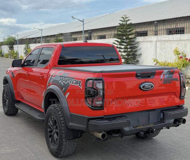 Ford Ranger 2025 Red