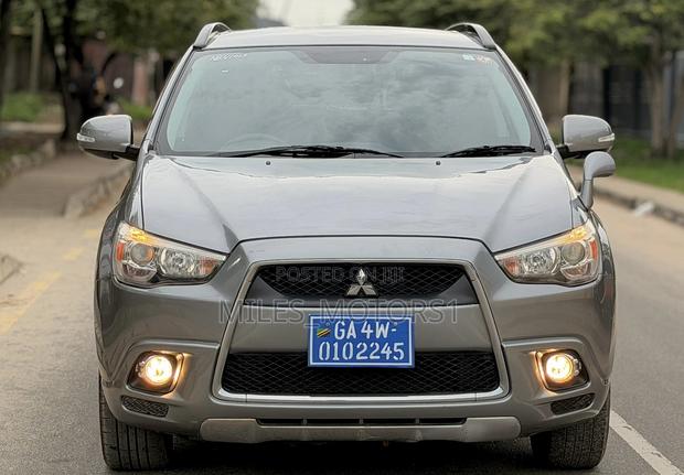 Mitsubishi RVR 2.0 2012 Gray