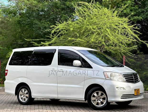 Toyota Alphard 2004 White