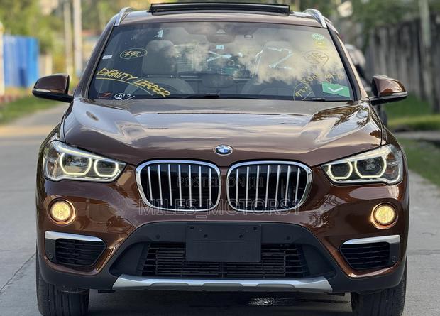BMW X1 xDrive28i AWD 2016 Brown