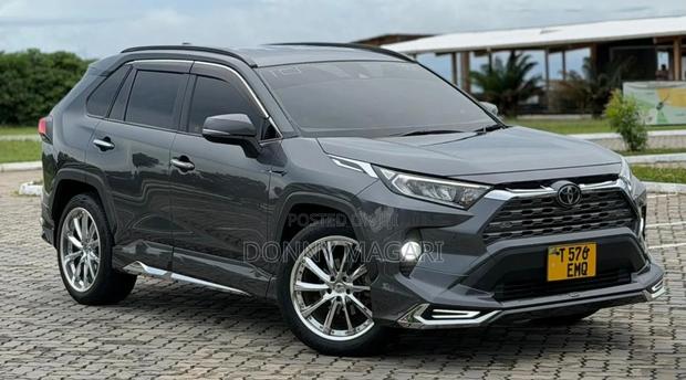 Toyota RAV4 2019 Gray