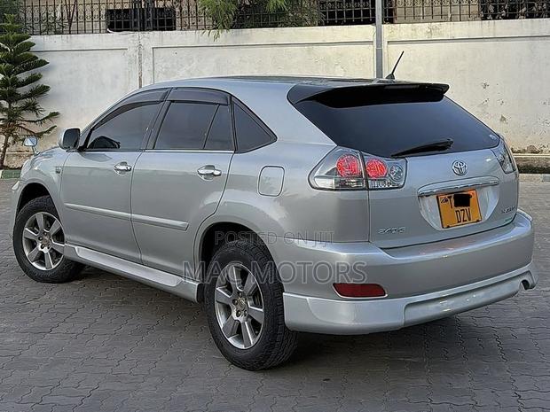 Toyota Harrier 2008 Silver