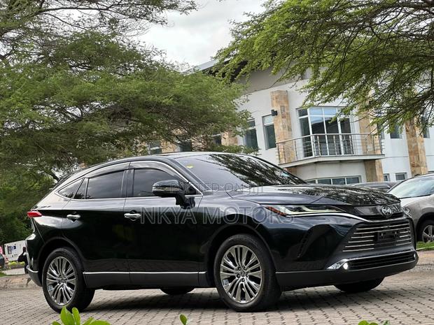 Toyota Harrier 2021 Black