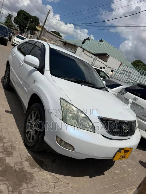 Toyota Harrier 2007 White