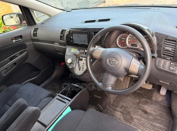 Toyota Wish 2006 Burgundy
