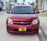 Toyota IST 2006 Red for sale